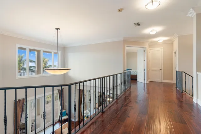 $9,950,000 | 104 Coastal Drive, Key Largo, FL 33037