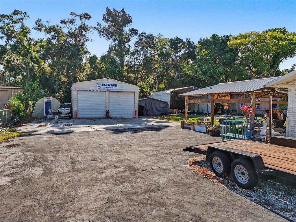 7813 Leo Kidd Avenue Port Richey, FL 34668 - Photo 37 of 95