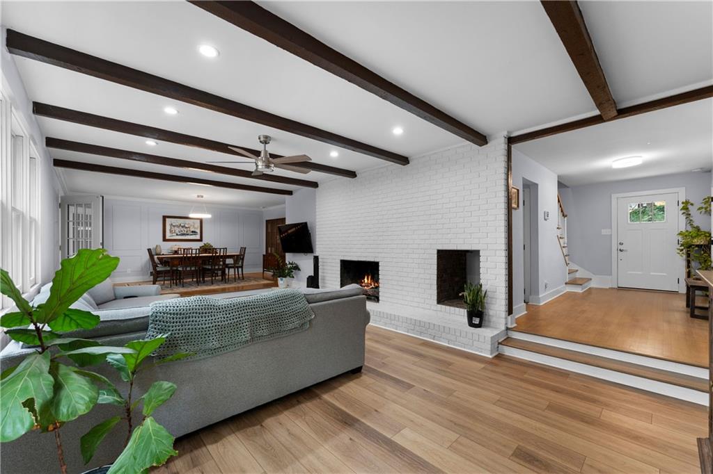 12 Allison Circle Cartersville, GA 30120 - Photo 6 of 35 a living room with furniture and a flat screen tv