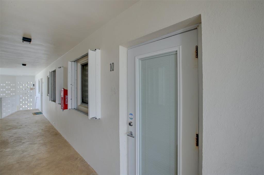 999 North Riverside Drive, Unit 10 Pompano Beach, FL 33062 - Photo 4 of 14