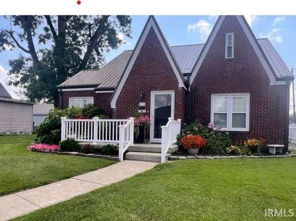 $248,900 | 203 West Race Street, Odon, IN 47562