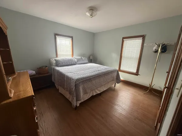 $248,900 | 203 West Race Street, Odon, IN 47562