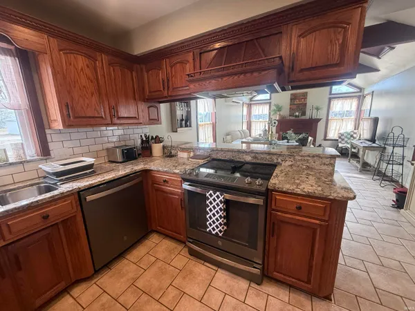 $248,900 | 203 West Race Street, Odon, IN 47562