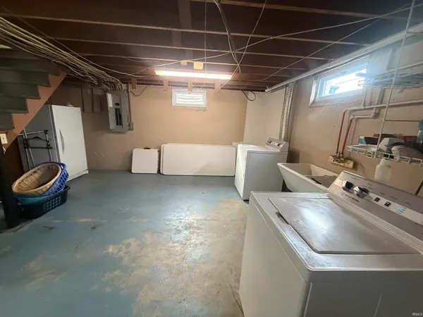 $248,900 | 203 West Race Street, Odon, IN 47562