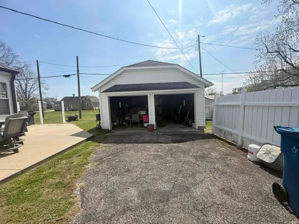 $248,900 | 203 West Race Street, Odon, IN 47562