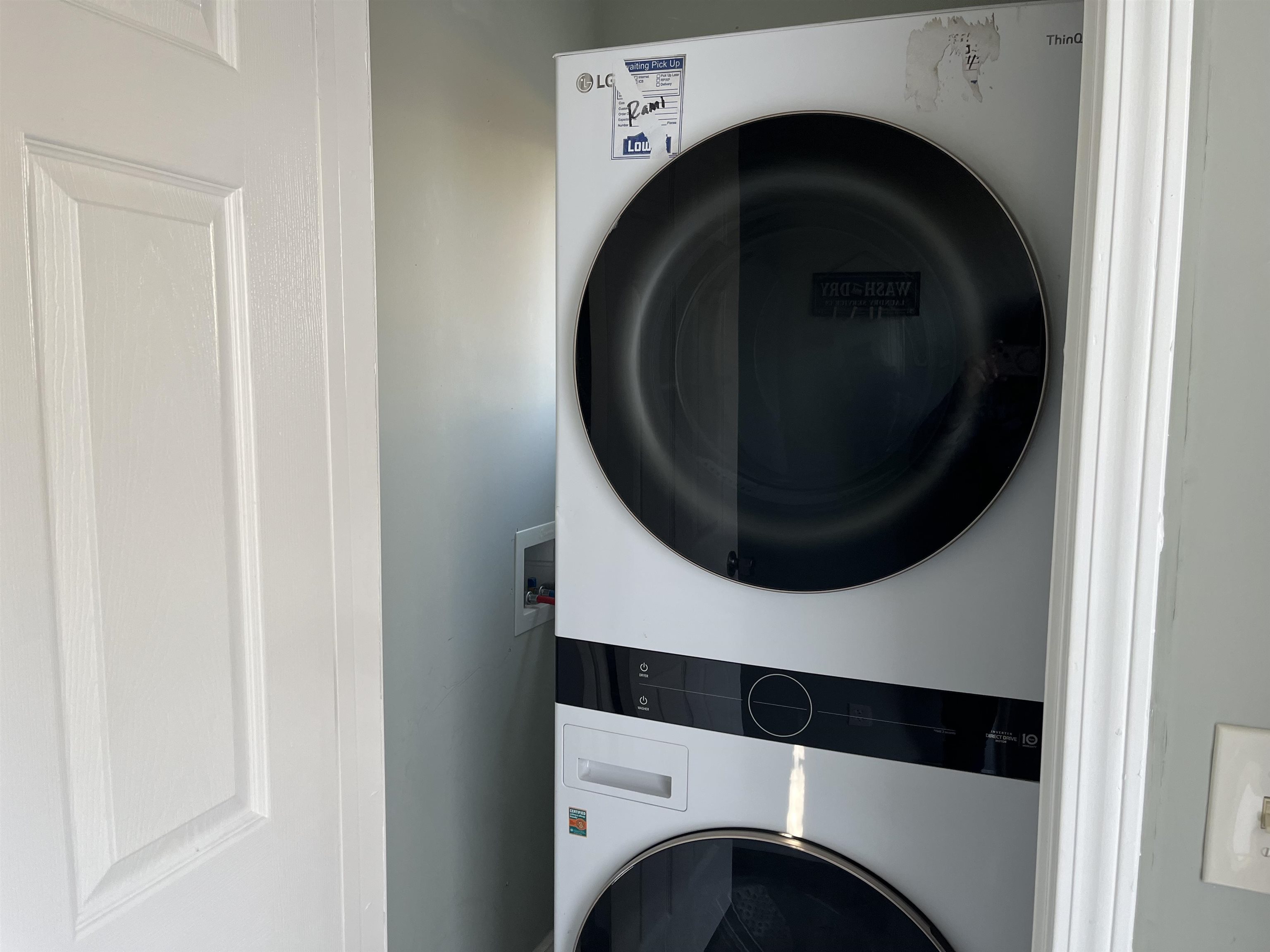 305 Spring Street Union, SC 29379 - Photo 17 of 19 Laundry Closet
