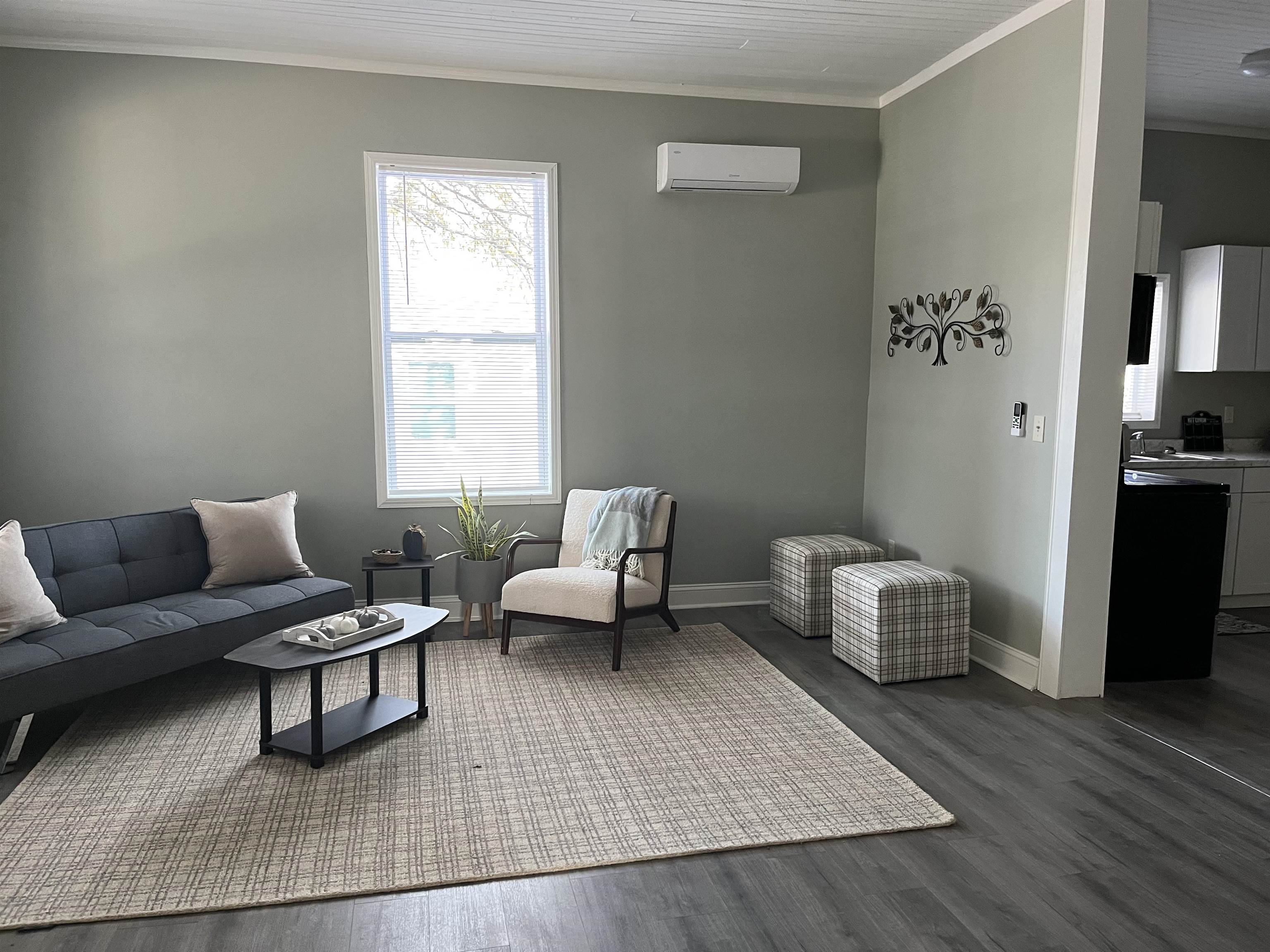 305 Spring Street Union, SC 29379 - Photo 2 of 19 13 x 17