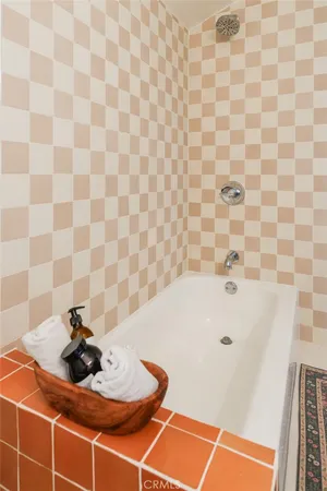 $1,998,000 | 371 East Claremont Street, Pasadena, CA 91104