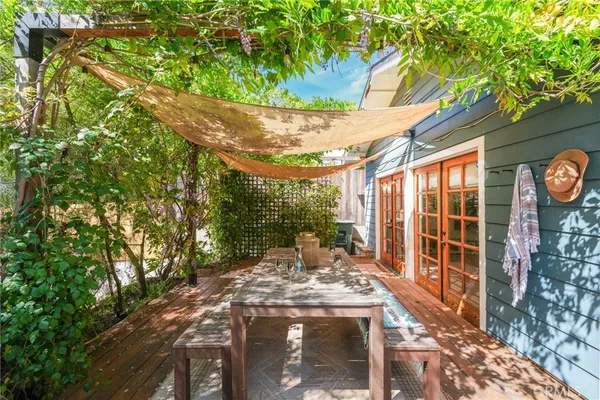 $1,998,000 | 371 East Claremont Street, Pasadena, CA 91104