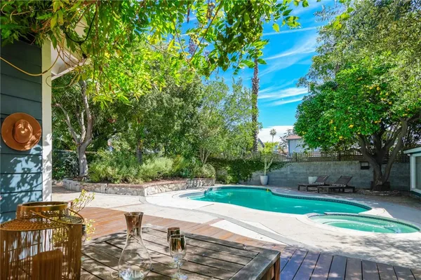 $1,998,000 | 371 East Claremont Street, Pasadena, CA 91104