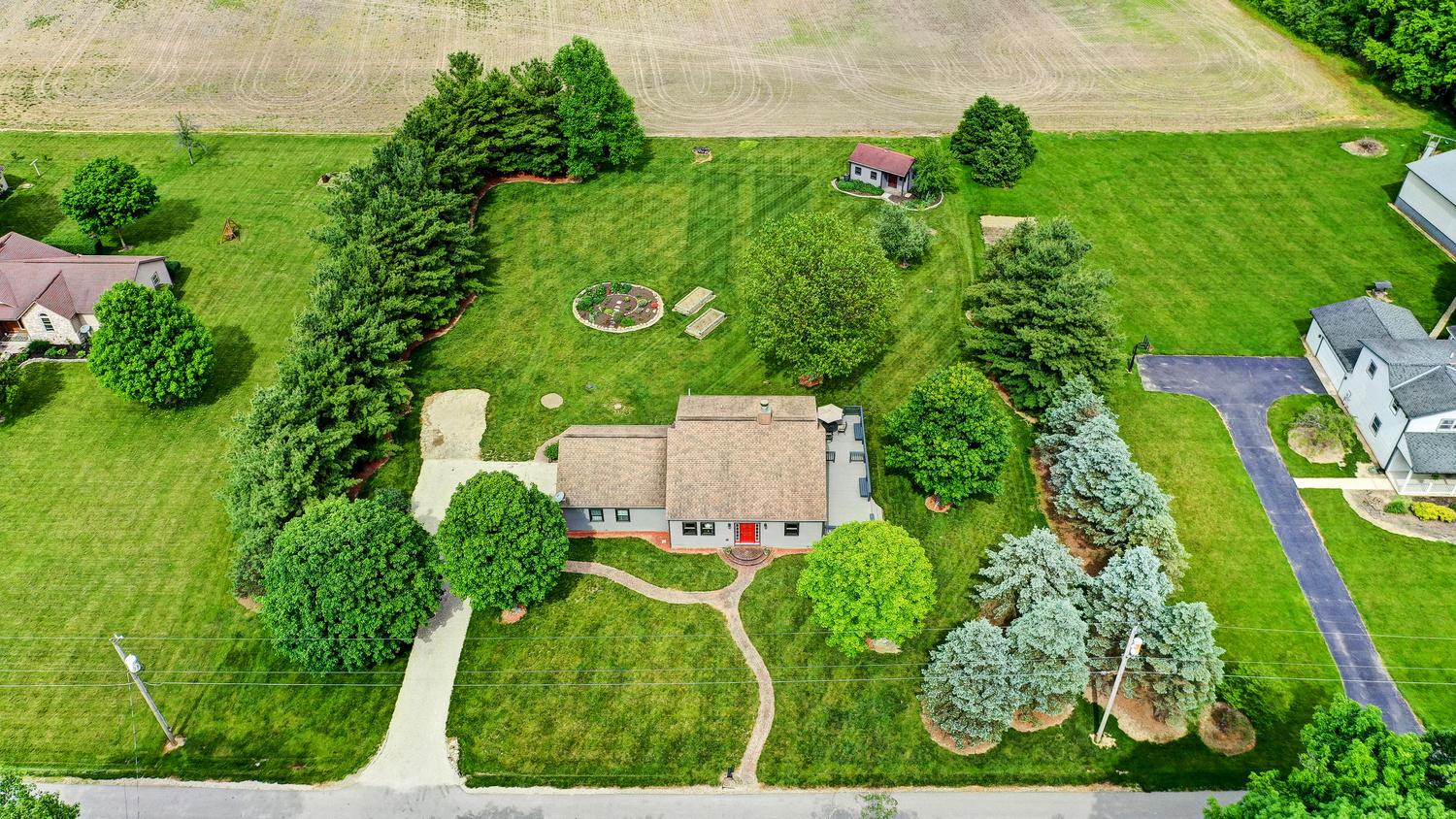 3765 Little Darby Road London, OH 43140 - Photo 1 of 70