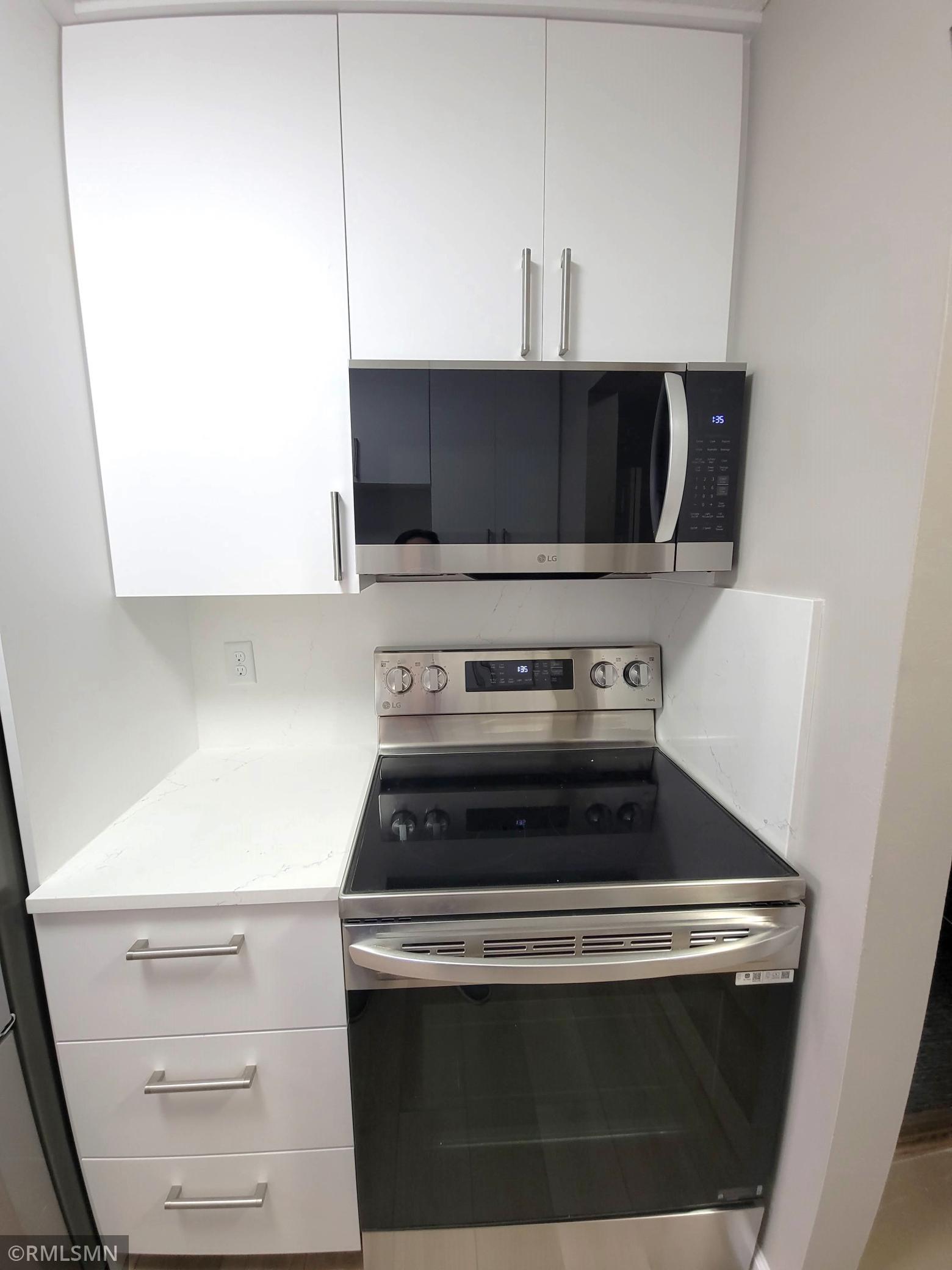 183 Little Canada Road East, Unit 314 Little Canada, MN 55117 - Photo 9 of 37