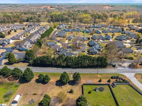 $267,700 | 1001 Cobbs Glen Drive, Anderson, SC 29621