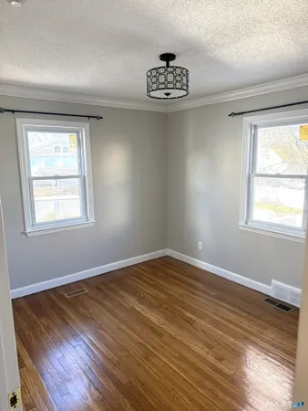 $3,800 | 1584 Madison Avenue, Bridgeport, CT 06606