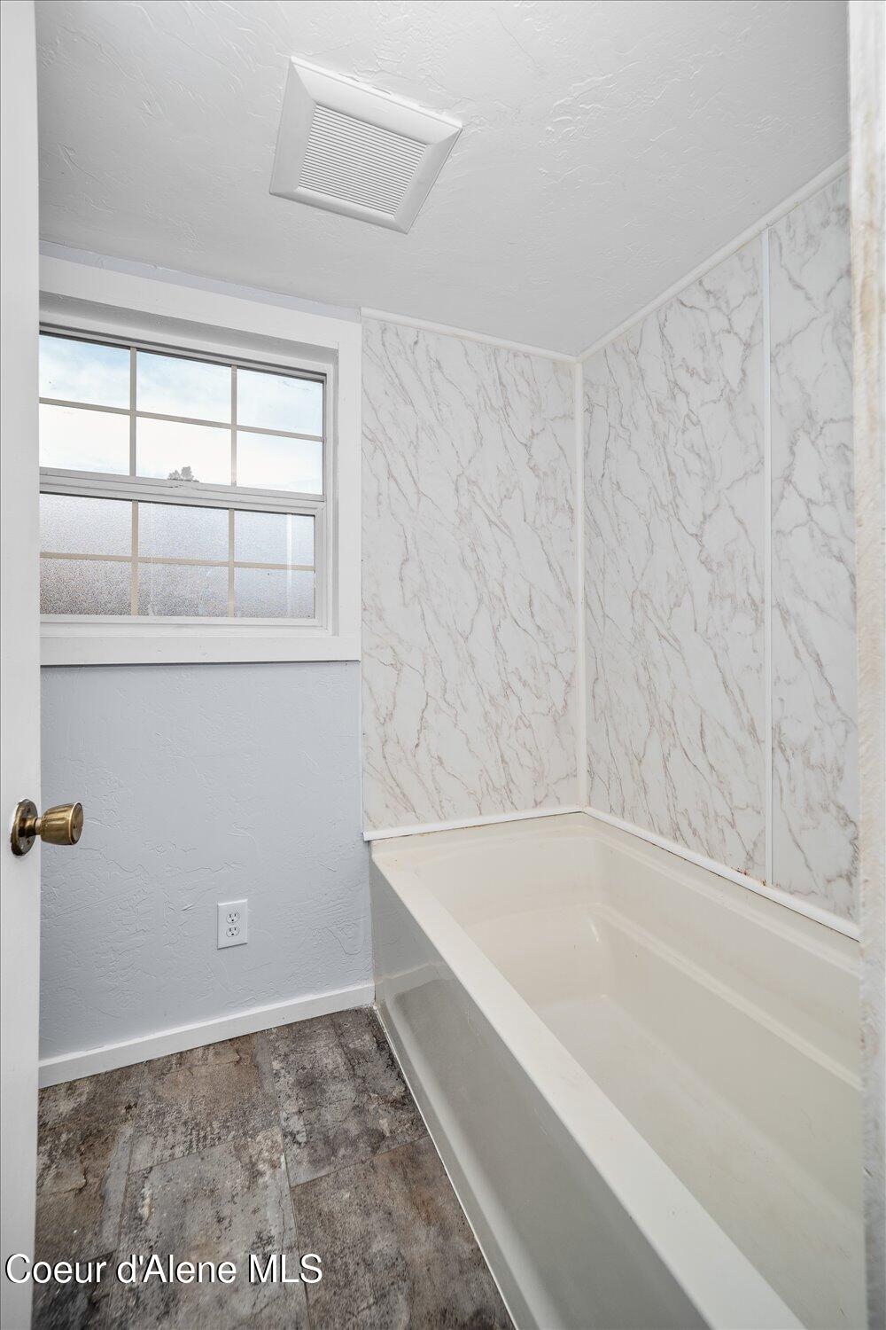11102 North 4th Street Hauser, ID 83854 - Photo 29 of 63 22-11102 N 4th St-022