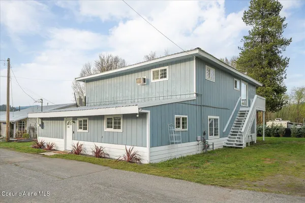 $499,000 | 11102 North 4th Street, Hauser, ID 83854