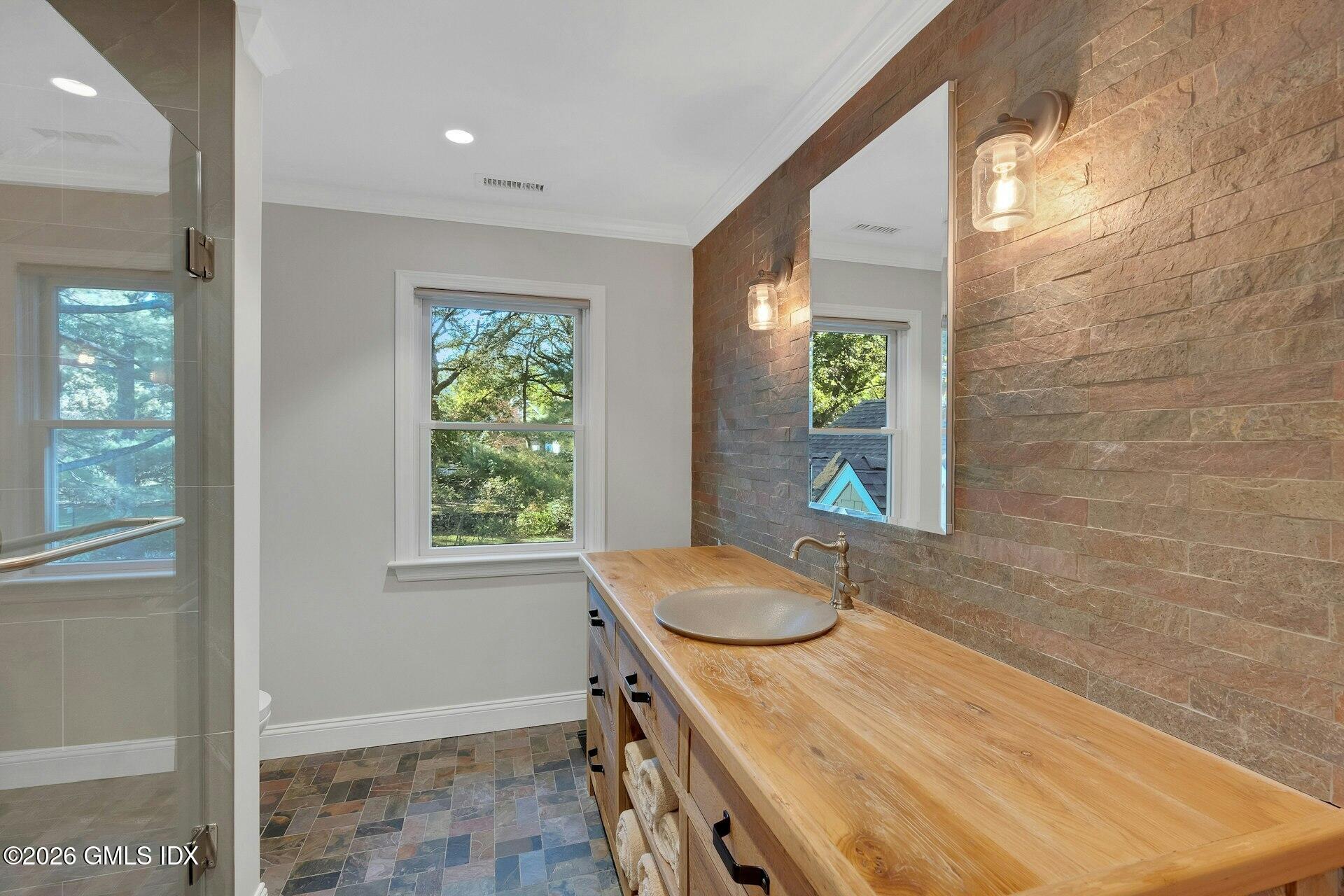 129 Doubling Road Greenwich, CT 06830 - Photo 22 of 36 21