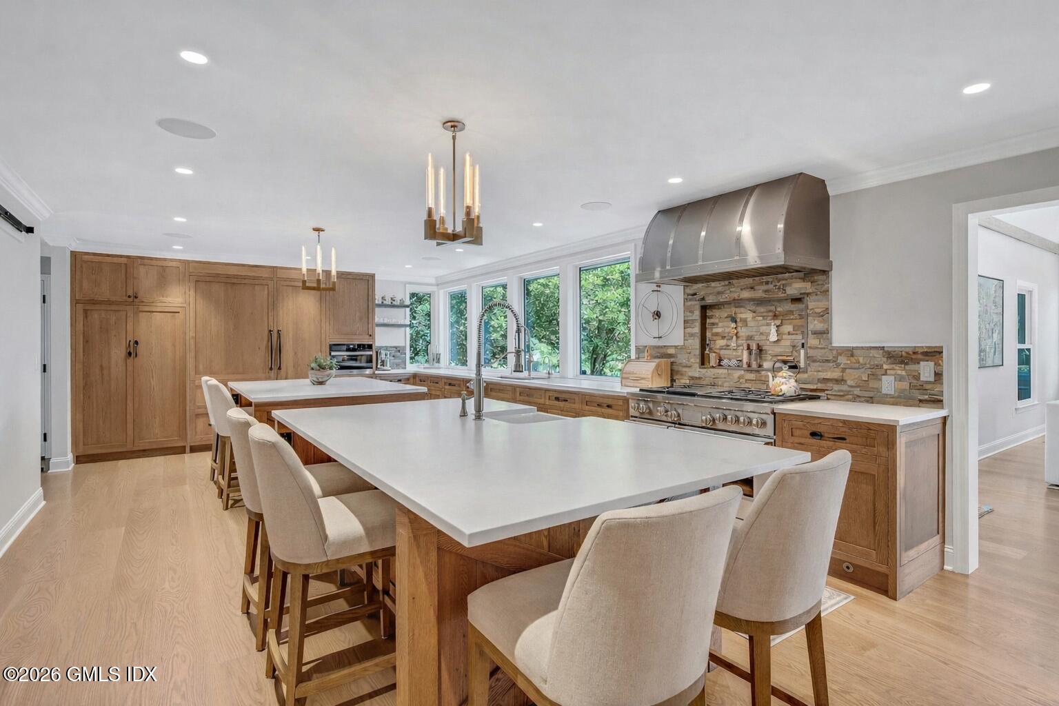 129 Doubling Road Greenwich, CT 06830 - Photo 7 of 36 4