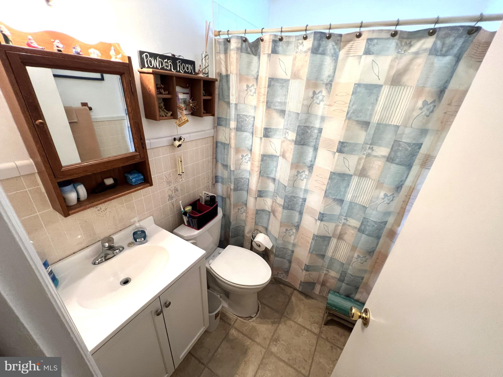 515 Capri Road Lancaster, PA 17603 - Photo 18 of 39 VERY CONVENIENT