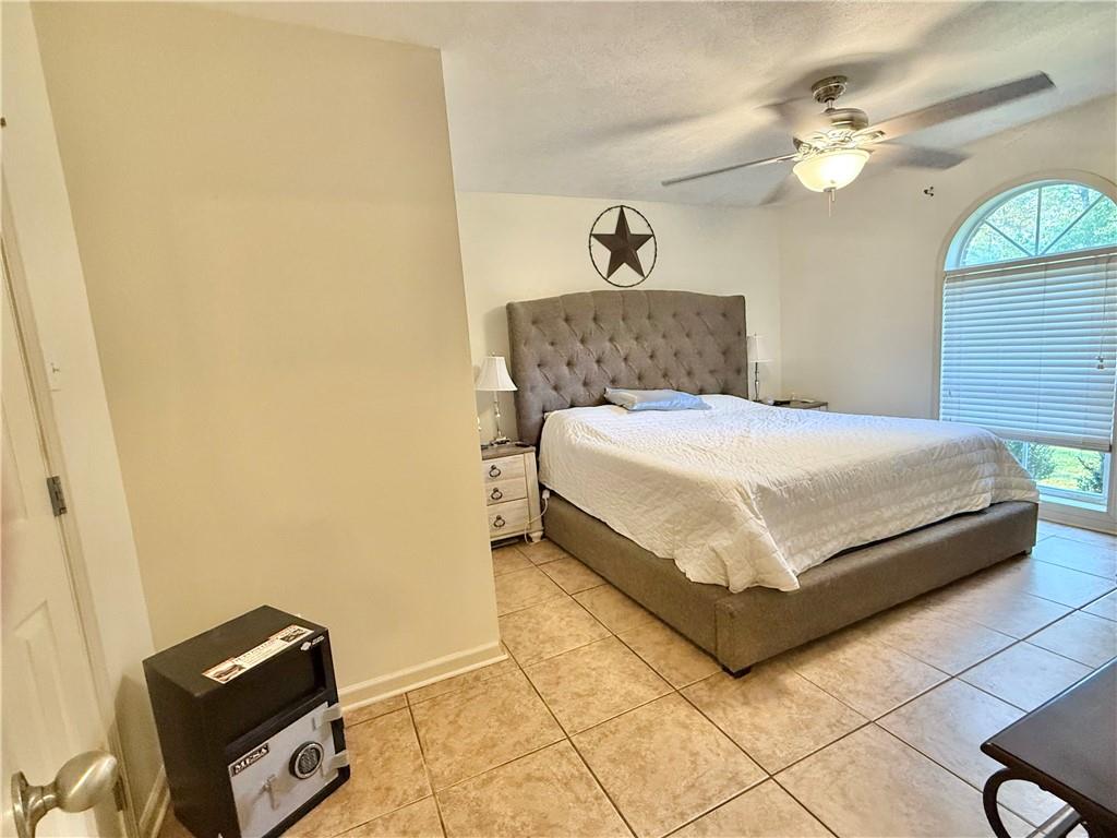 178 Robin Hood Road Dry Prong, LA 71423 - Photo 16 of 47