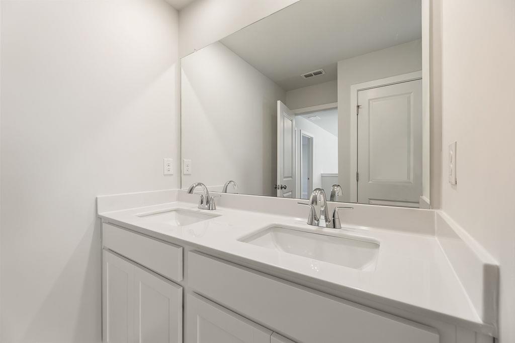 2714 Harbor Rdg Pass Gainesville, GA 30507 - Photo 10 of 22