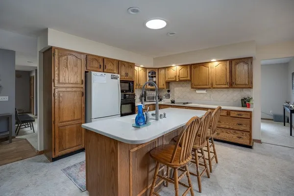 $495,000 | 121 Stonehaven Drive, Sun Prairie, WI 53590