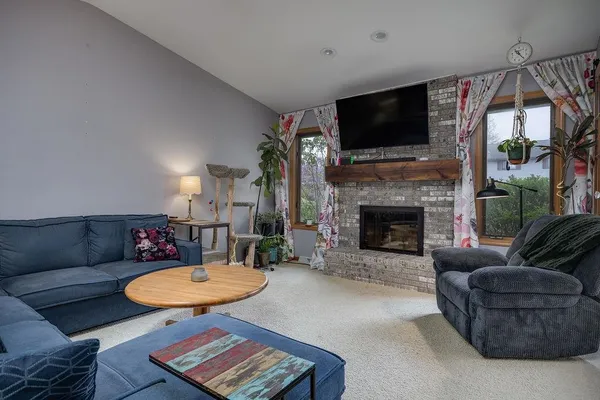 $495,000 | 121 Stonehaven Drive, Sun Prairie, WI 53590