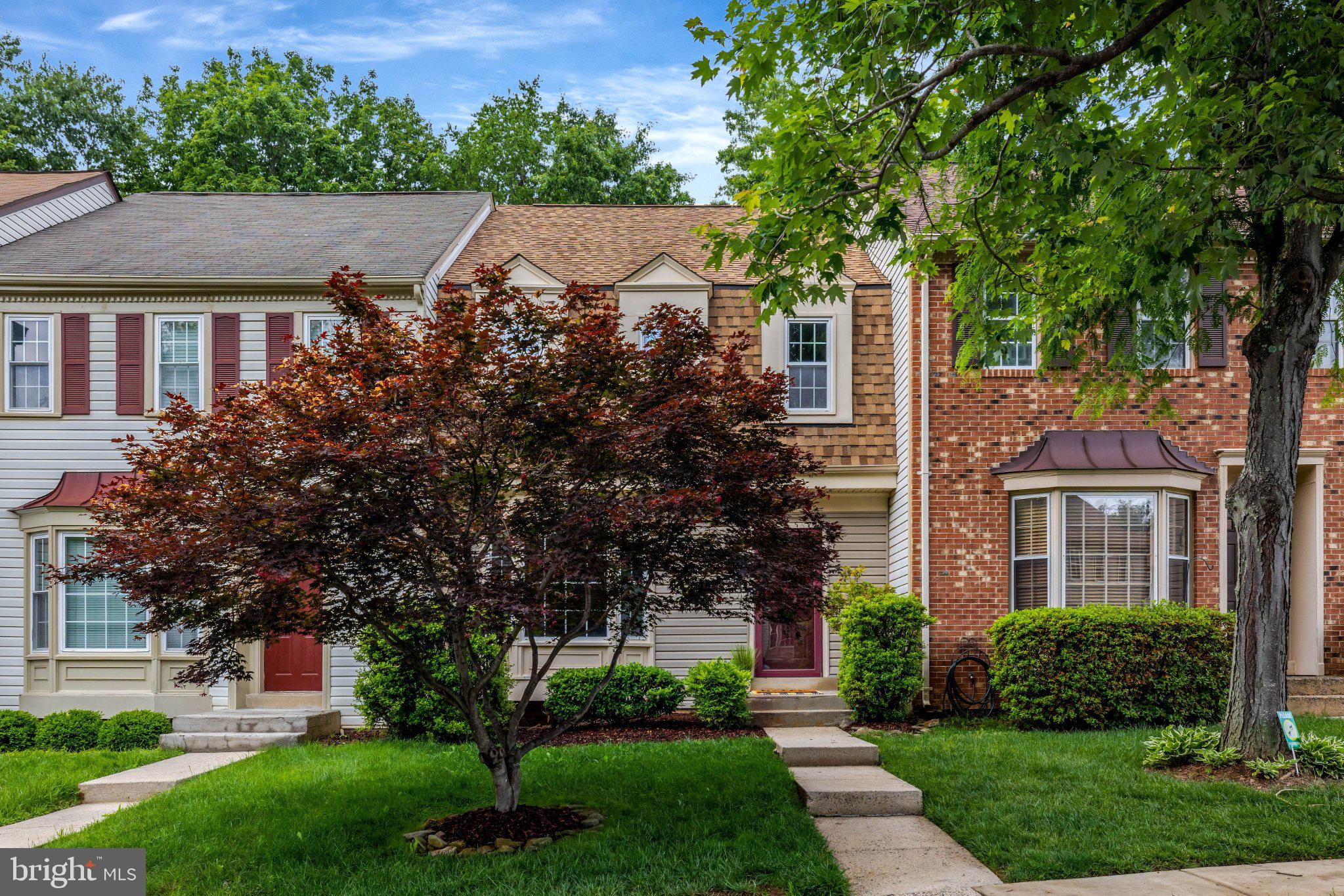 11992 Sentinel Point Court Reston, VA 20191 - Photo 2 of 36 In the heart of Reston