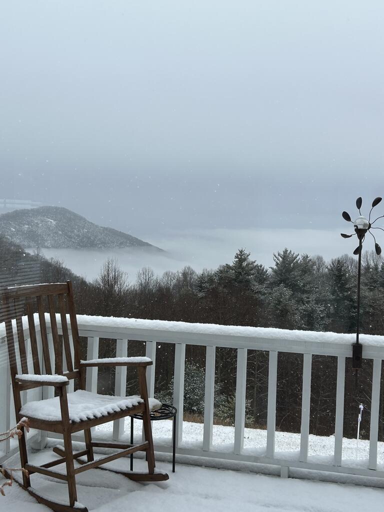 86 Sugar Loaf Road Fancy Gap, VA 24328 - Photo 15 of 65 Gallery Image 15