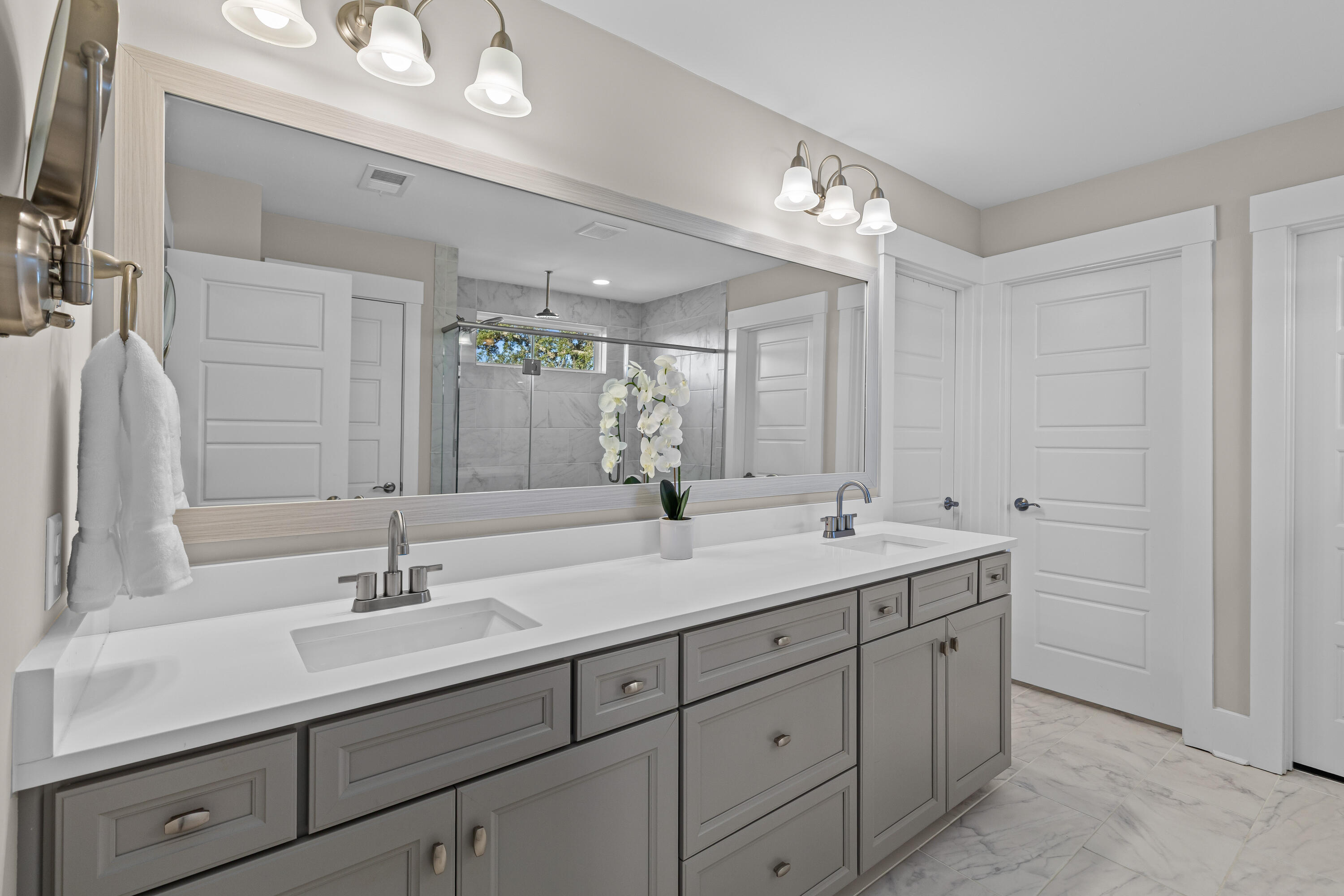 1826 Whisperwood Road Johns Island, SC 29455 - Photo 38 of 67 Primary Bathroom