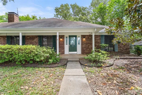 $289,900 | 15049 Northwood Drive, Tyler, TX 75703