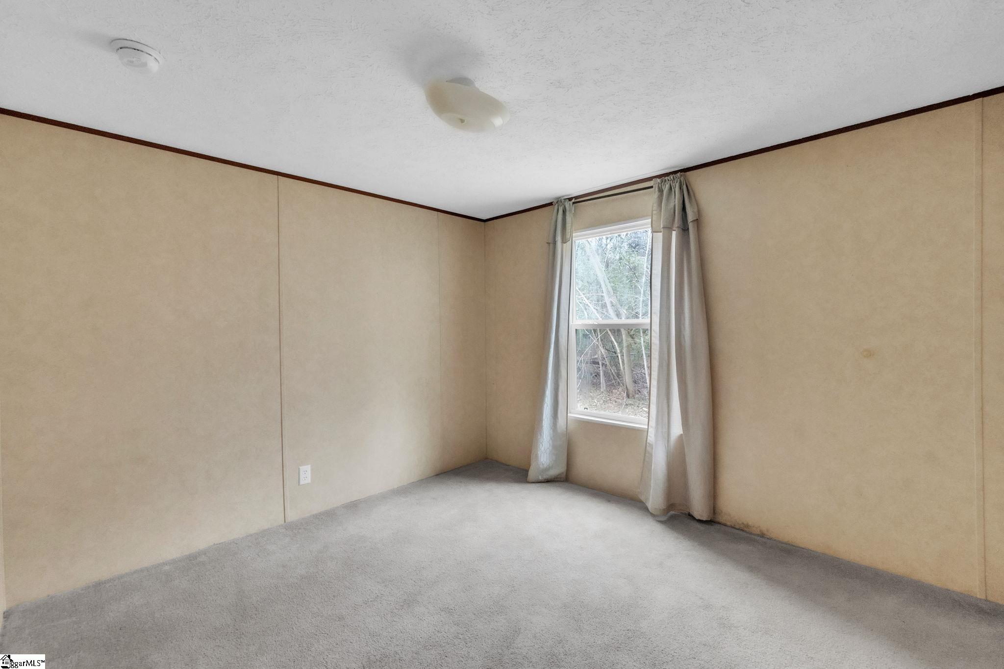 145 Shaw Ridge Drive Woodruff, SC 29388 - Photo 14 of 28