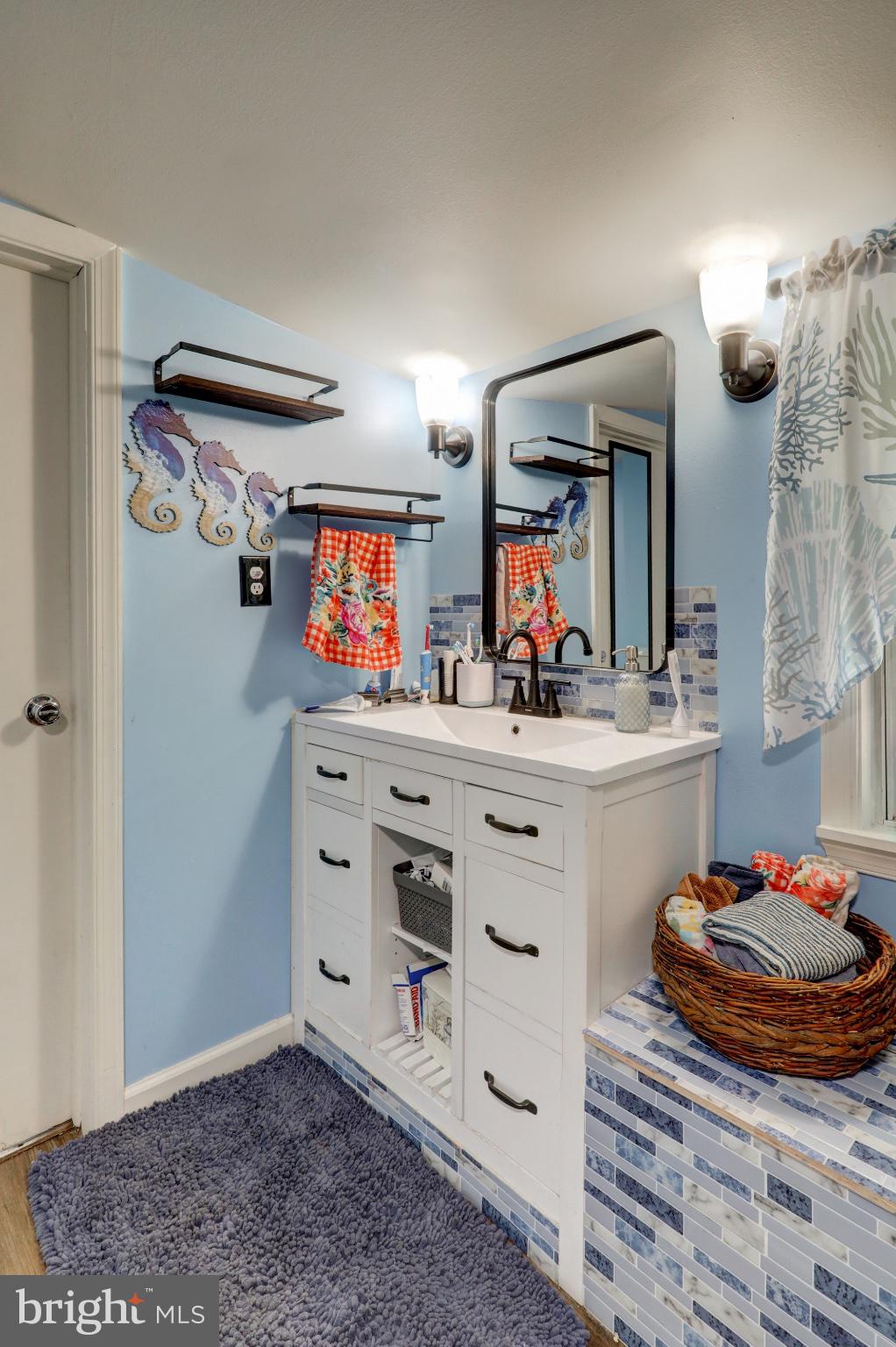 3472 Messersmith Road York, PA 17408 - Photo 30 of 41 Charming coastal-inspired bathroom retreat.