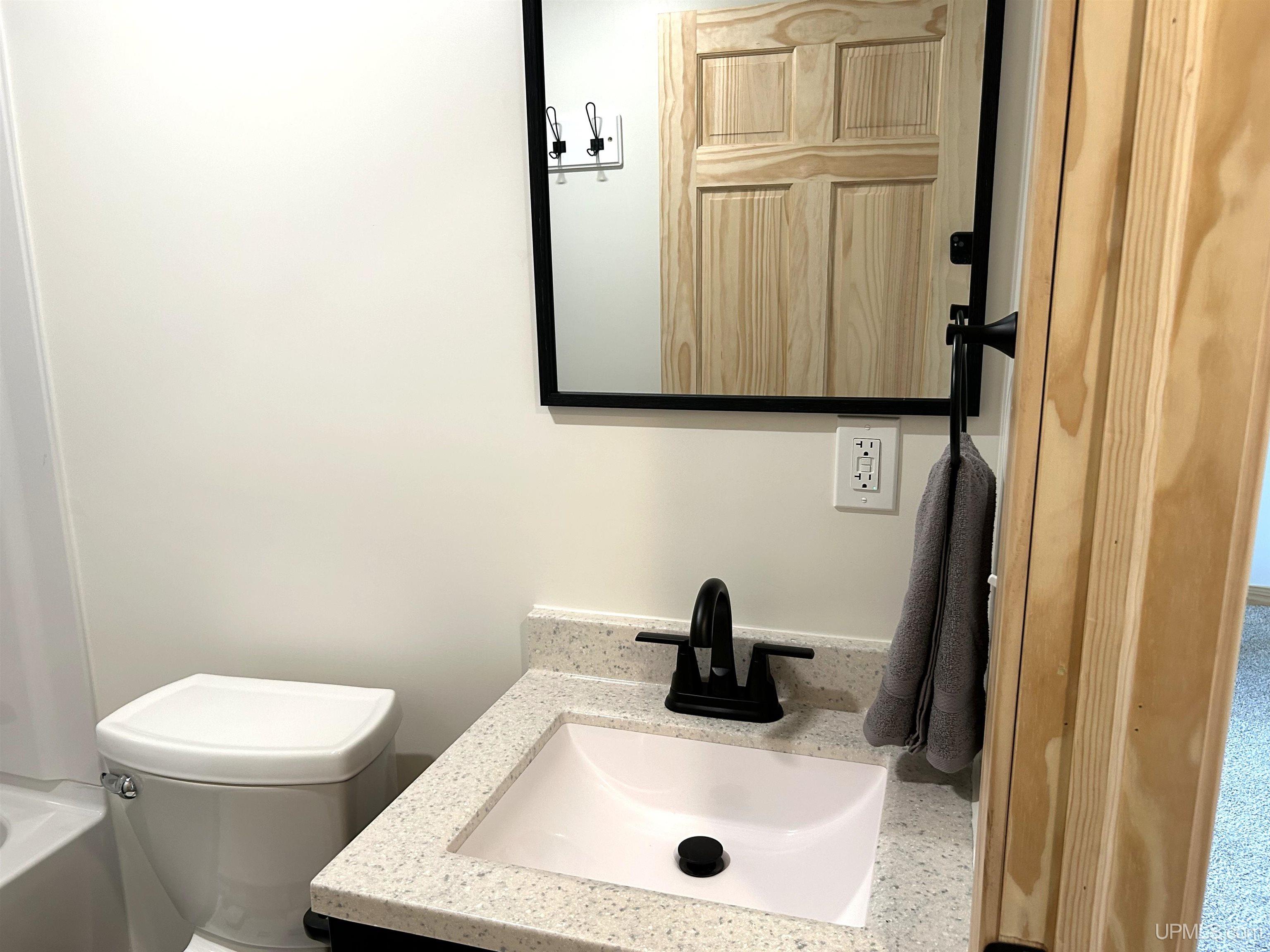 230 Seneca Street Laurium, MI 49913 - Photo 29 of 41