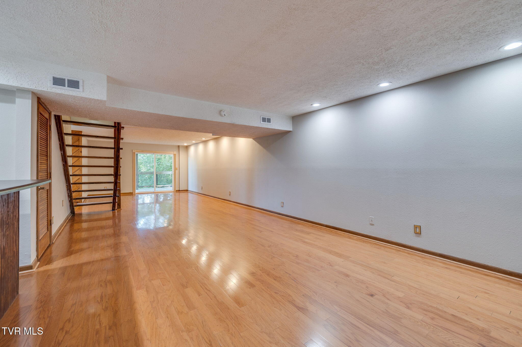 1450 East Shipley Ferry Road Kingsport, TN 37663 - Photo 32 of 49 Basement
