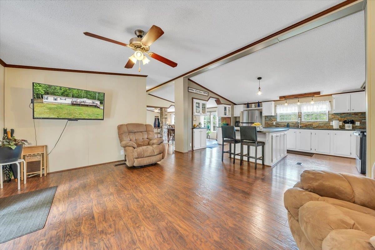 151 Perdue Road Staffordsville, VA 24167 - Photo 32 of 65 Gallery Image 32