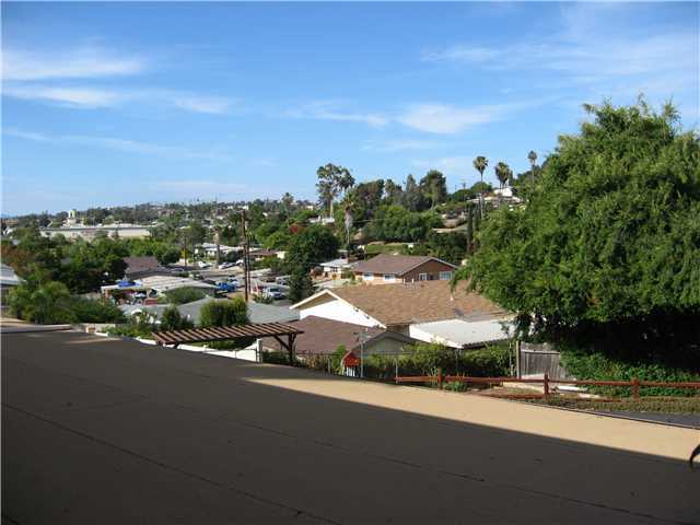 149 Unity Way Vista, CA 92083 - Photo 2 of 12 Gallery Image 2