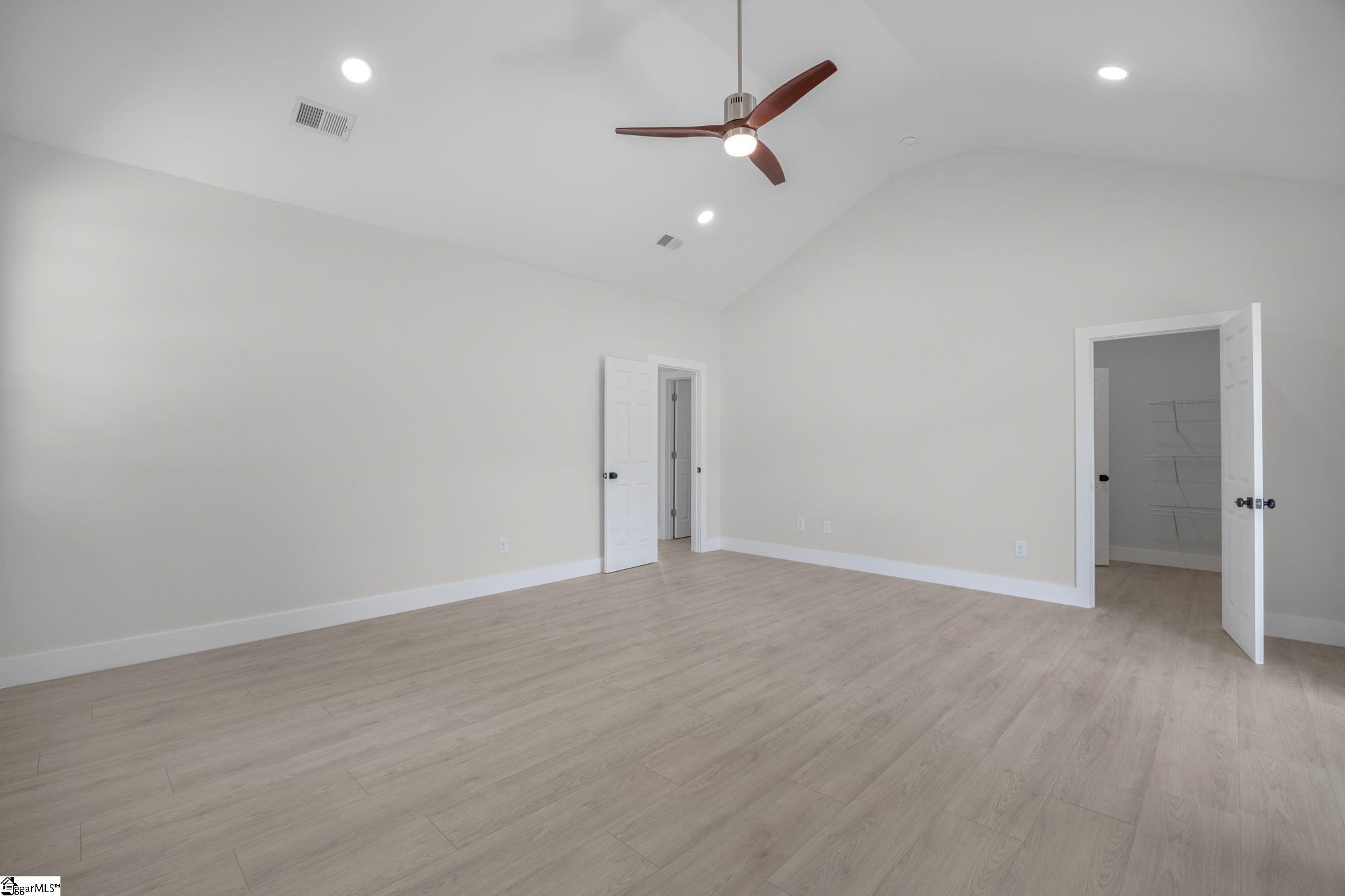 2024 Edwards Lake Road Greer, SC 29651 - Photo 18 of 39