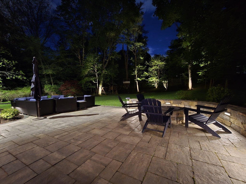 680 Beacon Street Newton, MA 02459 - Photo 24 of 26