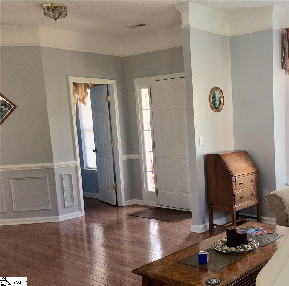 322 Park Ridge Circle Greer, SC 29651 - Photo 5 of 36 Gallery Image 5