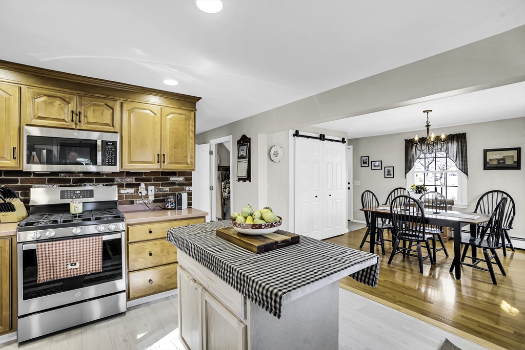 17 Heroult Road Worcester, MA 01606 - Photo 17 of 42 Gallery Image 17