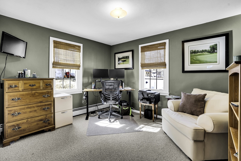 17 Heroult Road Worcester, MA 01606 - Photo 6 of 42 Gallery Image 6