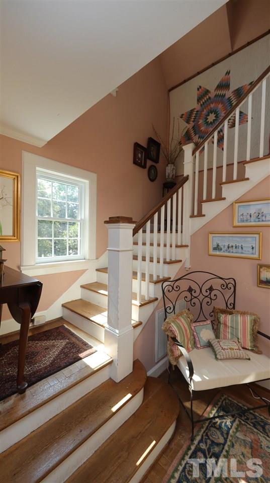 2707 Lochmore Drive Raleigh, NC 27608 - Photo 3 of 25 Gallery Image 3