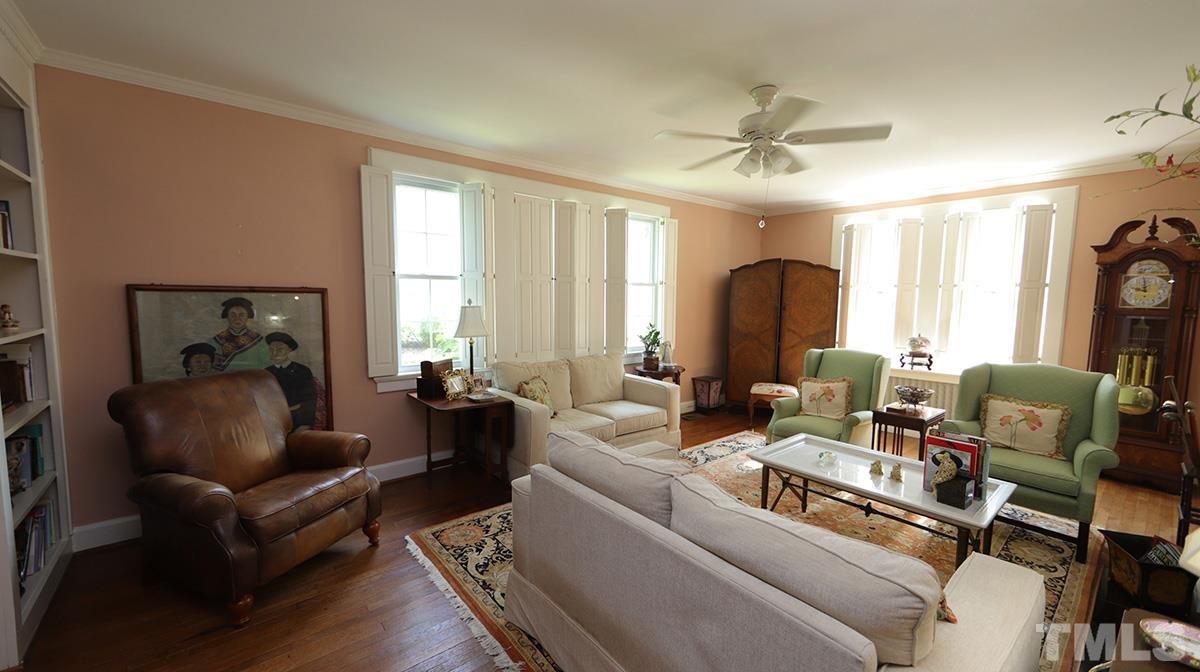 2707 Lochmore Drive Raleigh, NC 27608 - Photo 6 of 25 Gallery Image 6