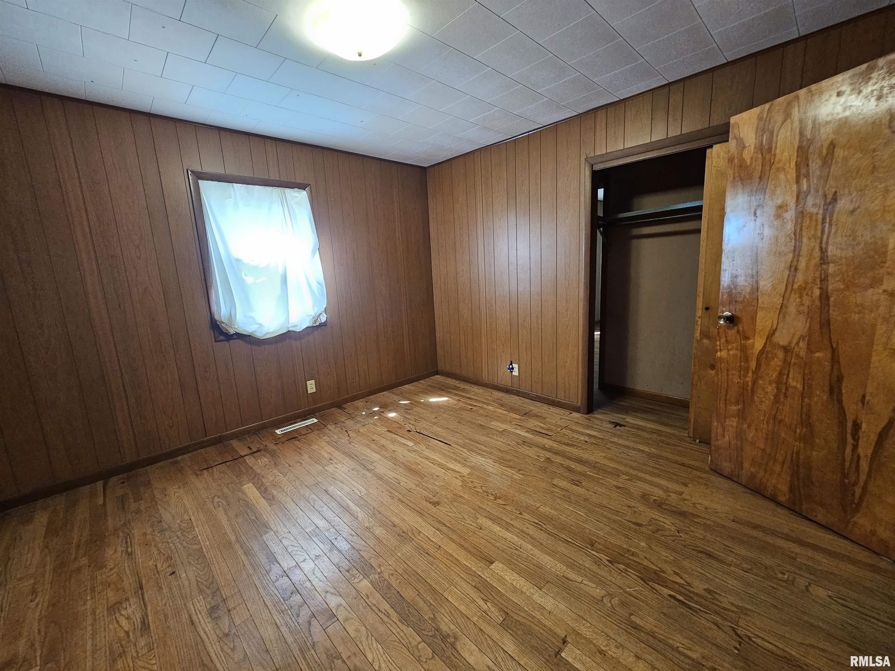 203 Hart Street Franklin, IL 62638 - Photo 9 of 30