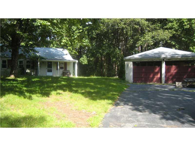 311 Mountain Road Cape Neddick, ME 03902 - Photo 2 of 8 Exterior Front. Front View w/garage