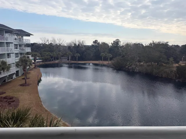 $209,900 | 14290 Ocean Highway, Unit 321, Pawleys Island, SC 29585