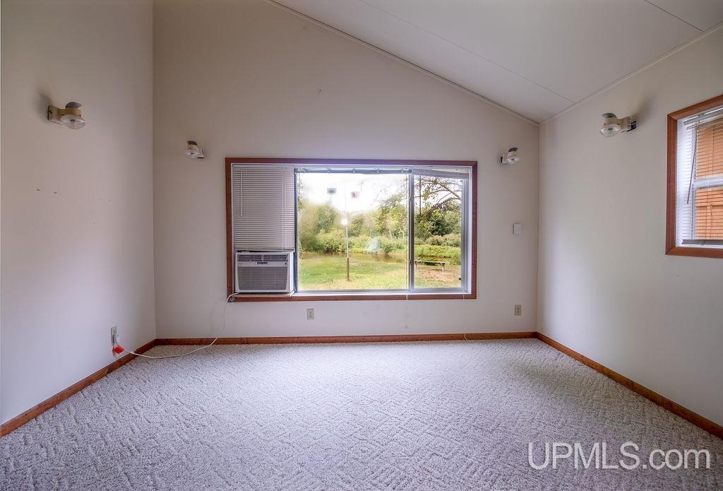 5171 North River Road Manistique, MI 49854 - Photo 17 of 94 Gallery Image 17