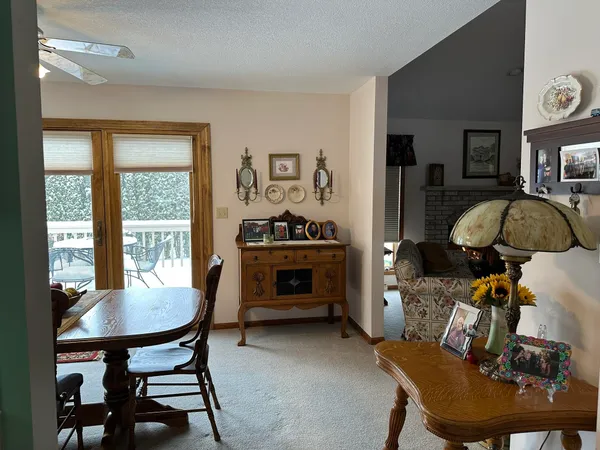 $280,000 | 704 Brynwood Lane, Lena, IL 61048