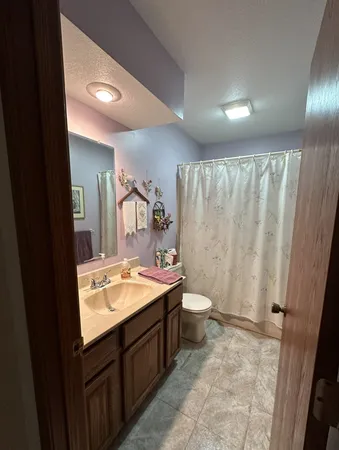 $280,000 | 704 Brynwood Lane, Lena, IL 61048